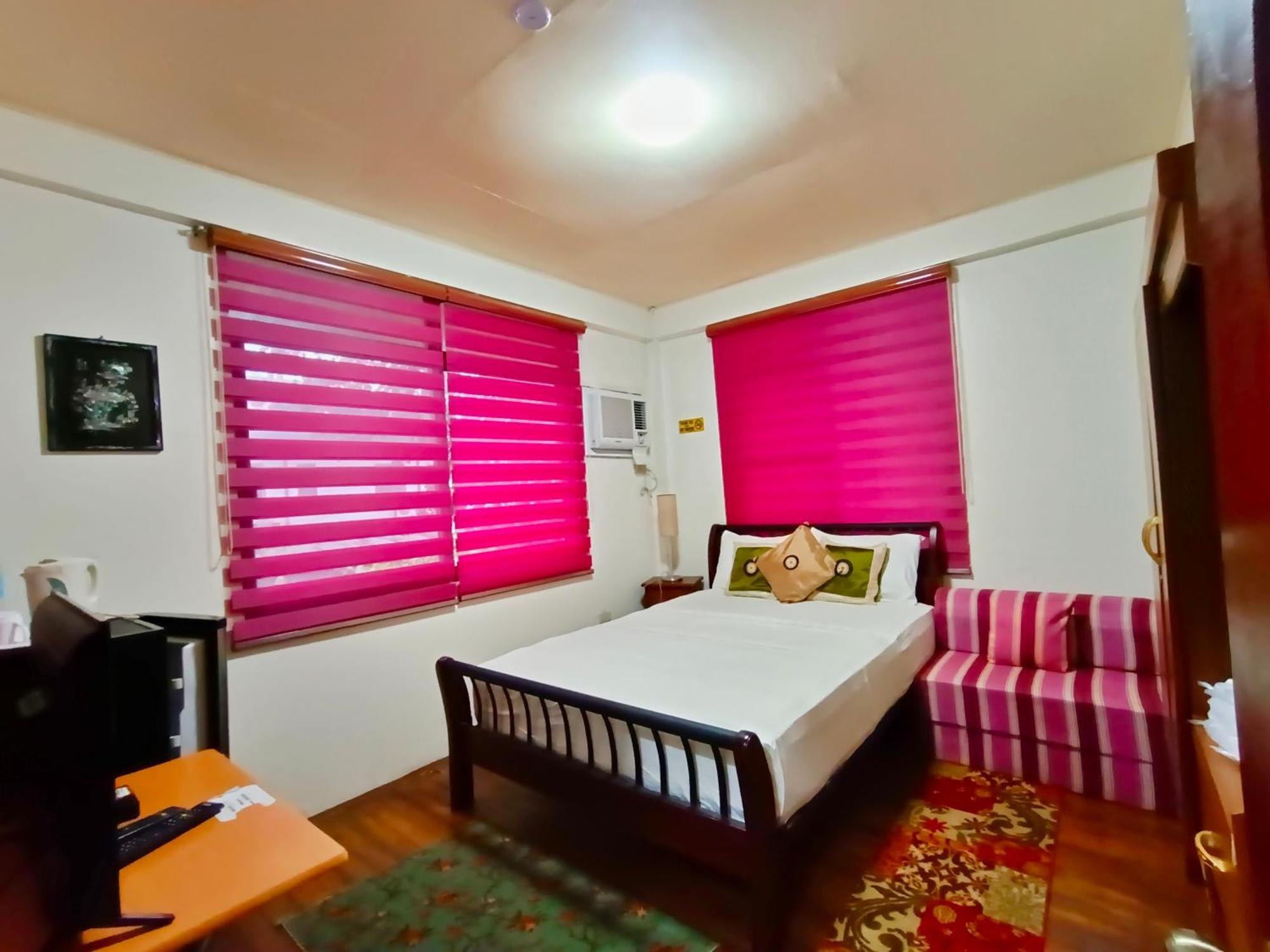 Monte Rio Gardens Bed & Breakfast Alaminos Εξωτερικό φωτογραφία